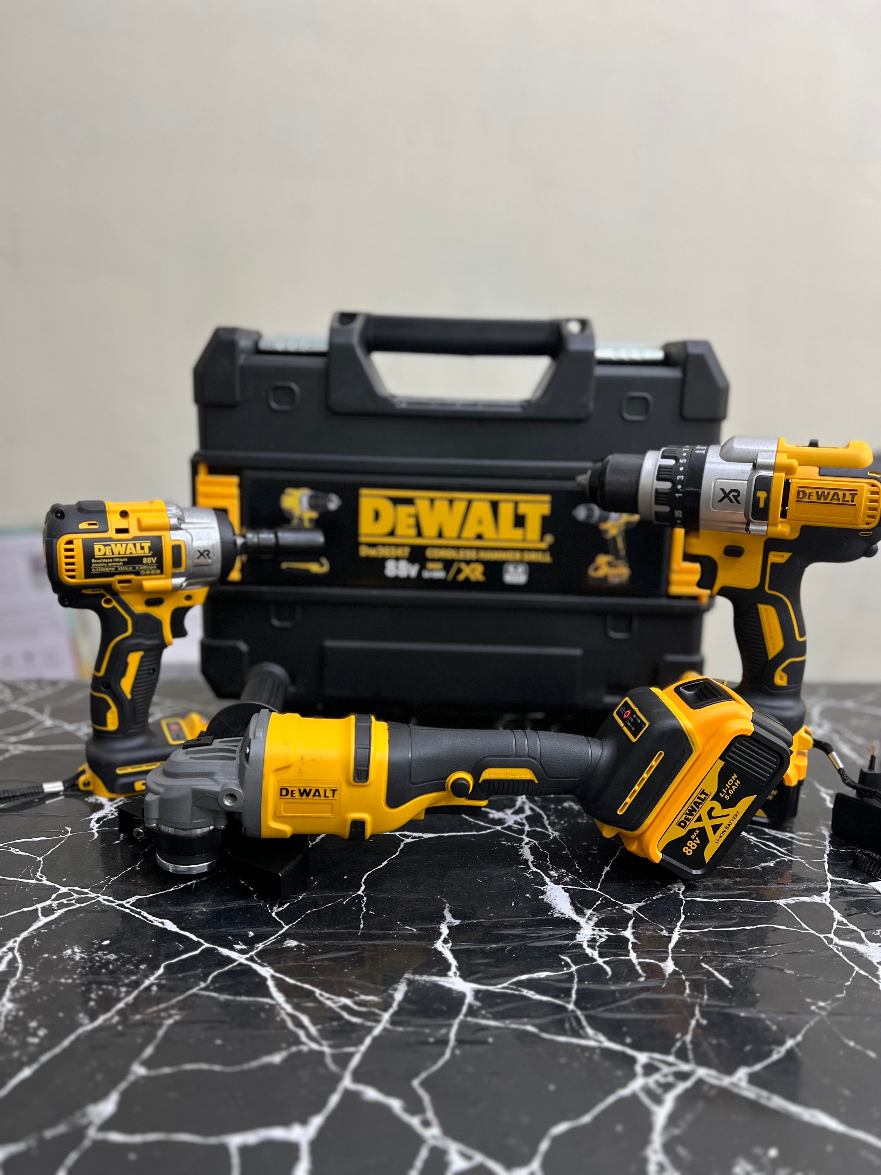 Original Dewalt 3 in 1 drill machine set